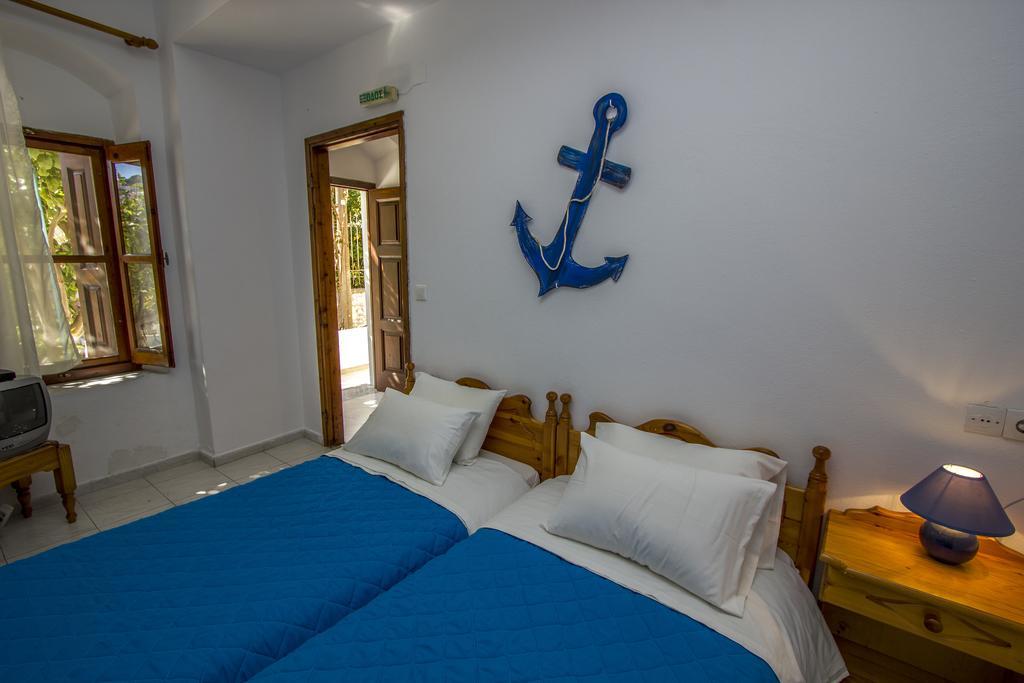 Symi Center Hotel Room photo